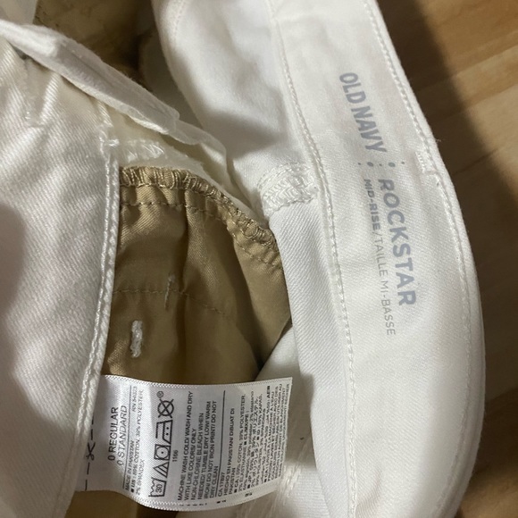 NWOT OLD NAVY stay white jeans pants rockstar SZ 0 - Picture 2 of 2